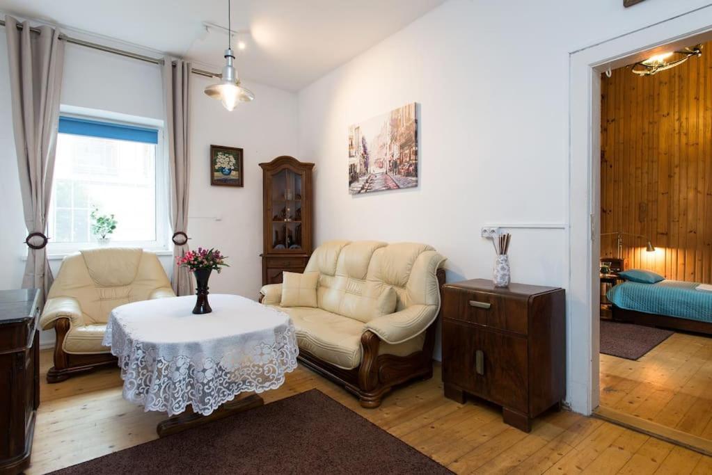 Big Cosy Retro Apt, Free Parking, 15Min Oldtown & Kazimierz - By Homelike Krasków Eksteriør bilde